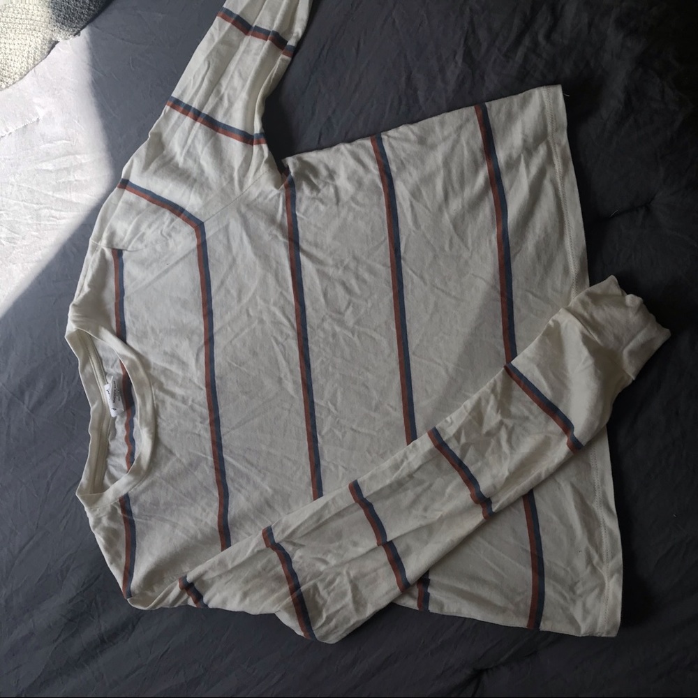 Cute long sleeve tee. Never before worn!